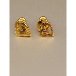 Gold tone heart stud earrings